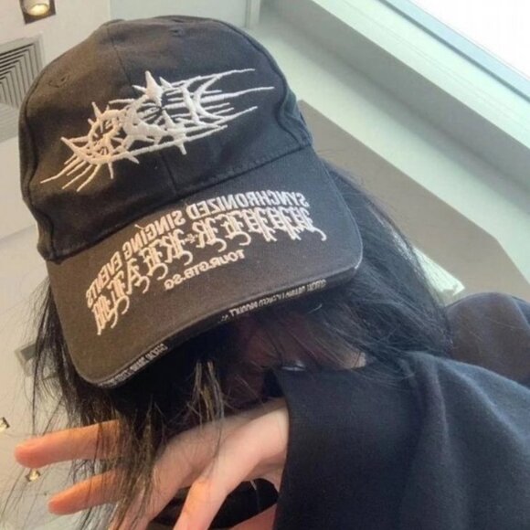 Cap Drain Gang World Tour Hat - Picture 1 of 6